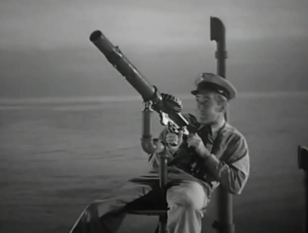 Submarine raider